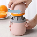 Mini Manual Citrus Juicer Cup – DIY Rotary Press Reamer with Non-Slip Base for Lemon, Lime & Orange